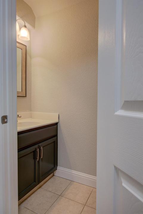 1014 Moonlight Dr, Ceres, CA 95307 photo 38