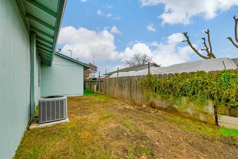 4558 Meadow Way, Olivehurst, CA 95961 photo 16