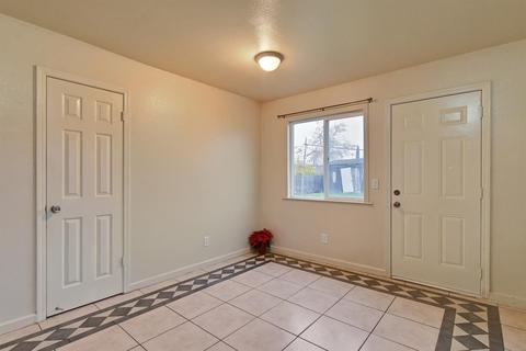 4558 Meadow Way, Olivehurst, CA 95961 photo 10