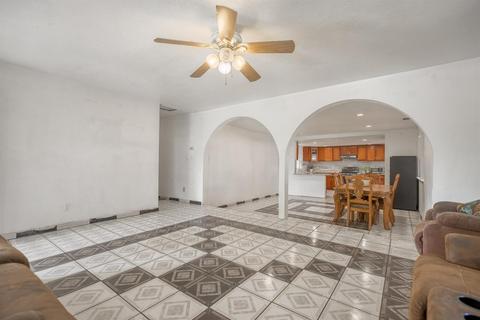 1027 Marlow St, Modesto, CA 95351 photo 8