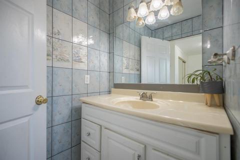 1027 Marlow St, Modesto, CA 95351 photo 21