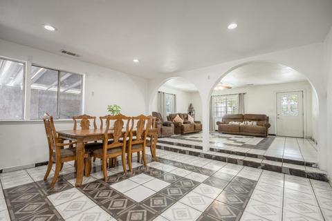 1027 Marlow St, Modesto, CA 95351 photo 9
