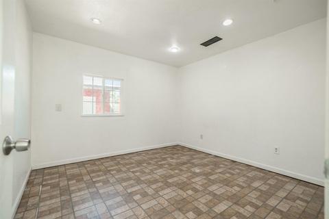 1027 Marlow St, Modesto, CA 95351 photo 26