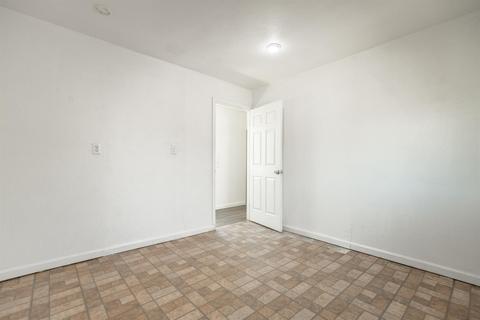 1027 Marlow St, Modesto, CA 95351 photo 27