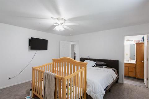527 W 8th St, Merced, CA 95341 photo 12