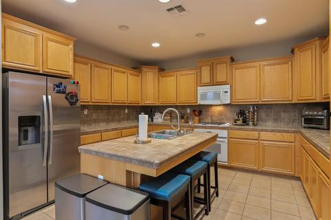 1655 Vasco St, Manteca, CA 95337 photo 15