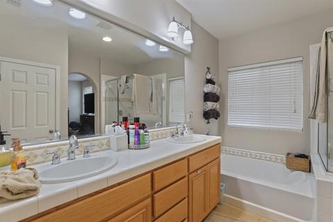 1655 Vasco St, Manteca, CA 95337 photo 32