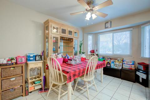 3609 Chandra Ct, Ceres, CA 95307 photo 5