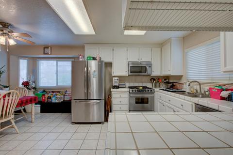 3609 Chandra Ct, Ceres, CA 95307 photo 10