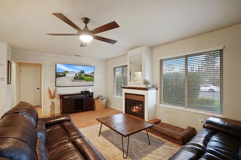 5062 Olean St, Fair Oaks, CA 95628 photo 3