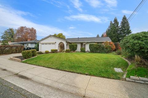 5062 Olean St, Fair Oaks, CA 95628 photo 2