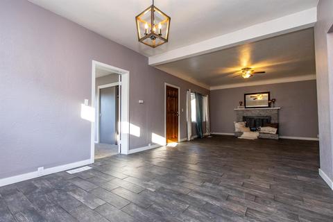 320 6th St, Gustine, CA 95322 photo 10