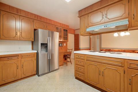 717 Leytonstone, Modesto, CA 95355 photo 7