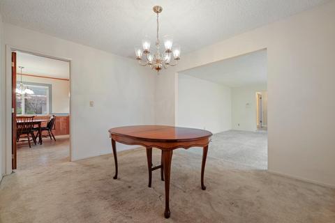 717 Leytonstone, Modesto, CA 95355 photo 5