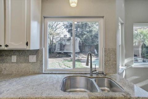 256 Baurer Cir, Folsom, CA 95630 photo 23
