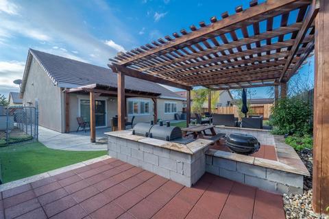 455 Pendragon St, Manteca, CA 95337 photo 25
