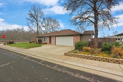 18011 Foreman Ct, Linden, CA 95236 photo 4