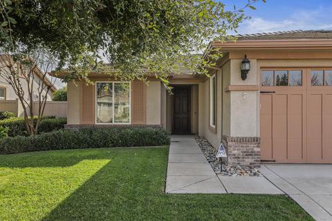 2328 Pepper Tree Ln, Manteca, CA 95336 photo 4