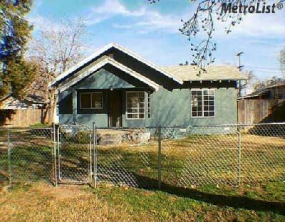 306 Maple St, Modesto, CA 95351 photo 1