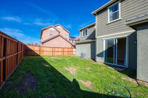 9301 Vintner Cir, Patterson, CA 95363 photo 5