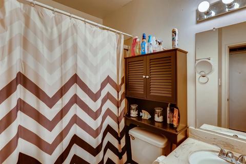 3951 Queenston Ct, Carmichael, CA 95608 photo 24