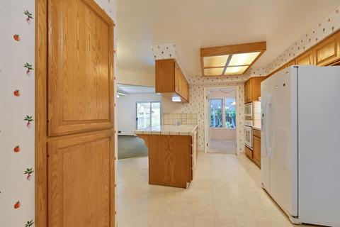 1266 Gary Way, Carmichael, CA 95608 photo 19