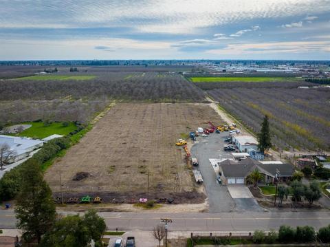 342 Crawford Rd, Modesto, CA 95356 photo 1
