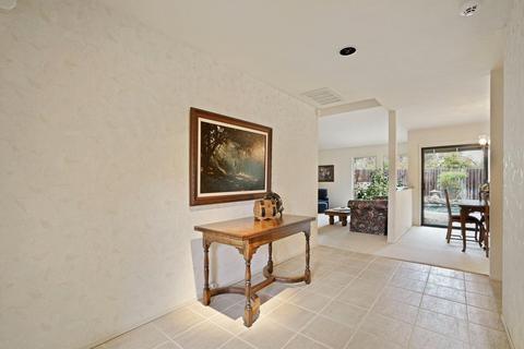 4066 Crabtree Ct, Carmichael, CA 95608 photo 6