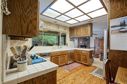 4066 Crabtree Ct, Carmichael, CA 95608 photo 13