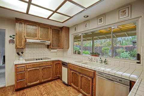 4066 Crabtree Ct, Carmichael, CA 95608 photo 15