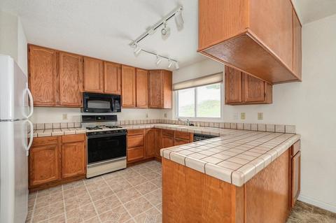 16433 Brewer Rd, Grass Valley, CA 95949 photo 10