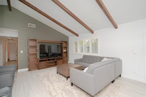 5285 Glancy Dr, Carmichael, CA 95608 photo 3