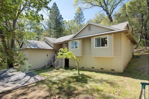 13920 Brook Ct, Pine Grove, CA 95665 photo 2