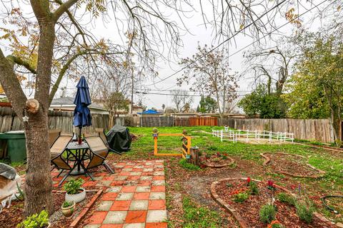 1012 W 25th, Merced, CA 95340 photo 25
