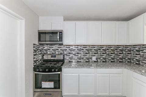 1012 W 25th, Merced, CA 95340 photo 13