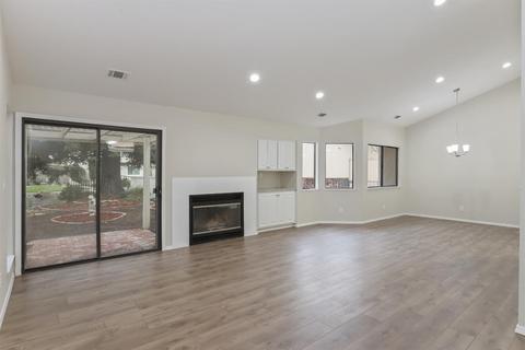1025 Copper Landing Ct, Modesto, CA 95355 photo 17