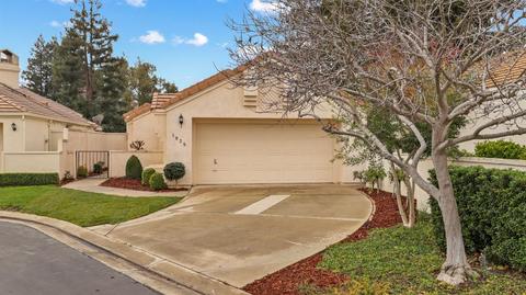 1025 Copper Landing Ct, Modesto, CA 95355 photo 2
