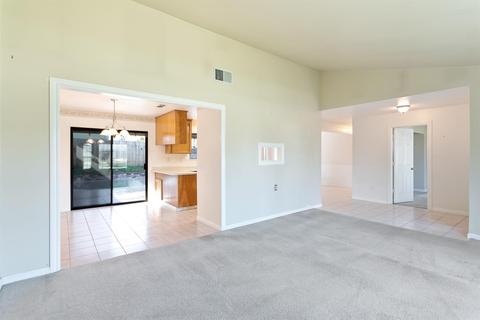 7417 Kimblewick Way, Sacramento, CA 95842 photo 10