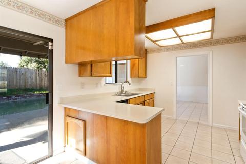 7417 Kimblewick Way, Sacramento, CA 95842 photo 18