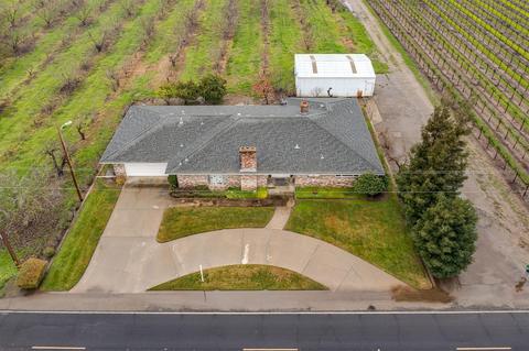 1116 E Acampo Rd, Acampo, CA 95220 photo 2