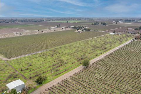1116 E Acampo Rd, Acampo, CA 95220 photo 5