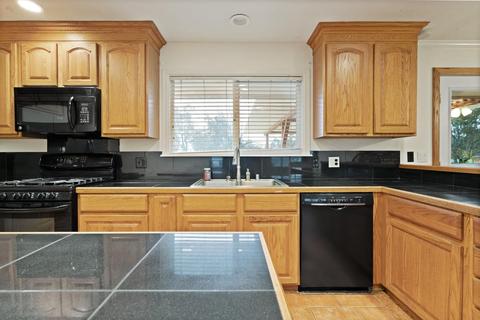 11237 Mann Rd, Wilton, CA 95693 photo 9