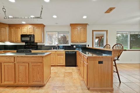 11237 Mann Rd, Wilton, CA 95693 photo 8