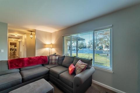 2720 Cedarbrook Ct, Modesto, CA 95355 photo 11