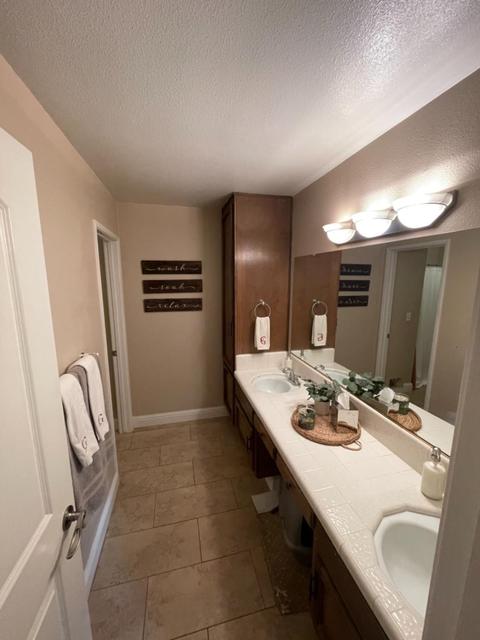 601 Avanel Dr, Modesto, CA 95356 photo 11