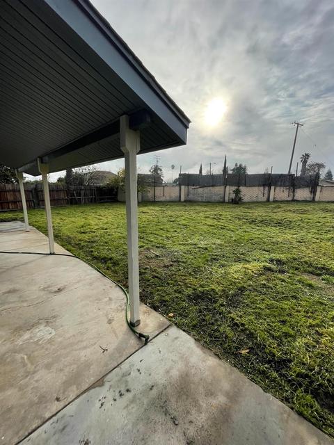 1632 Ironside Dr, Modesto, CA 95358 photo 17