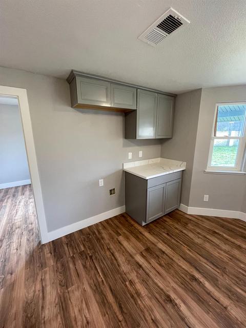 1632 Ironside Dr, Modesto, CA 95358 photo 7