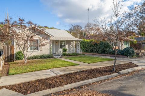 514 Semple St, Modesto, CA 95354 photo 3