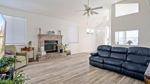 1727 Widmer Ln, Manteca, CA 95336 photo 3