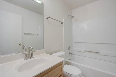 2348 Roualt, Davis, CA 95618 photo 18